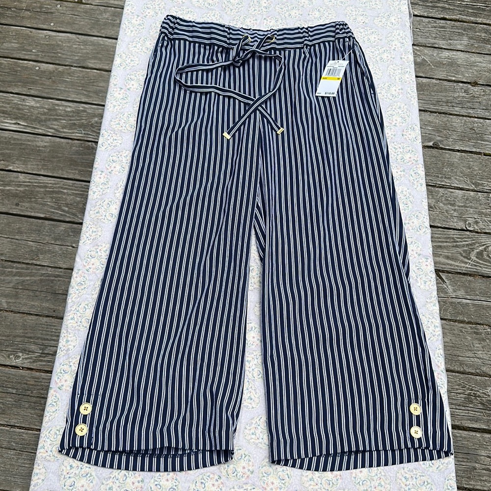 🆕Michael Michael Kors True Navy  wide leg  pant Pinstripe w gold accents Size M